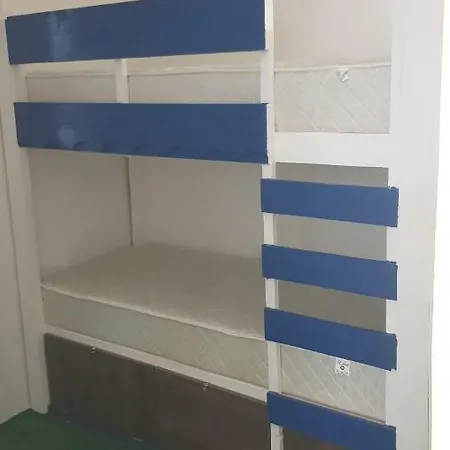 Bed & Breakfast House Bedroom